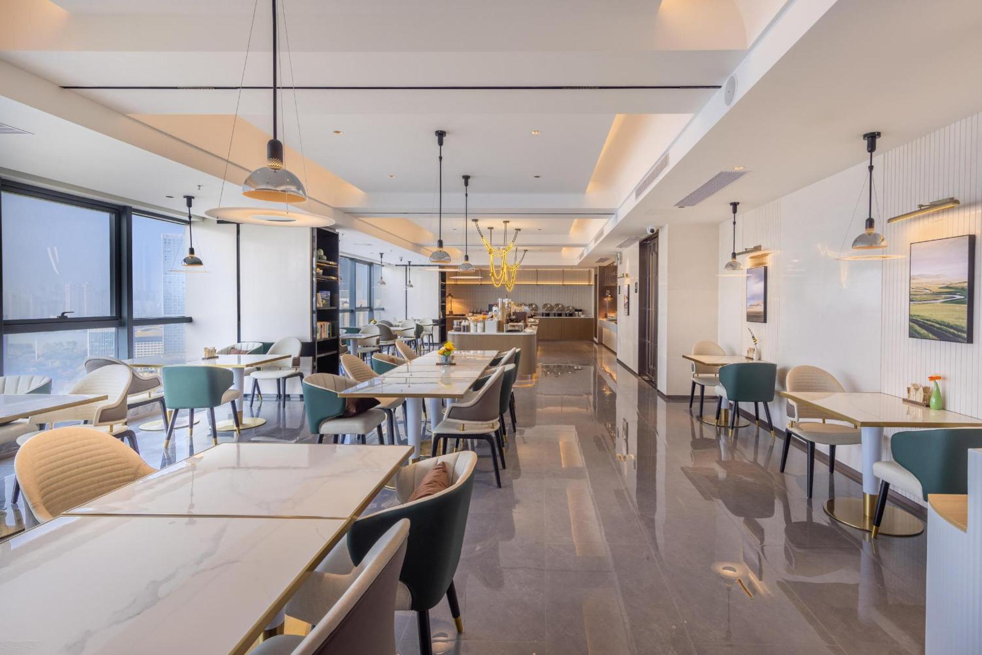 Atour Hotel Wuhan Chuhe Han Street Hongshan Plaza 외부 사진