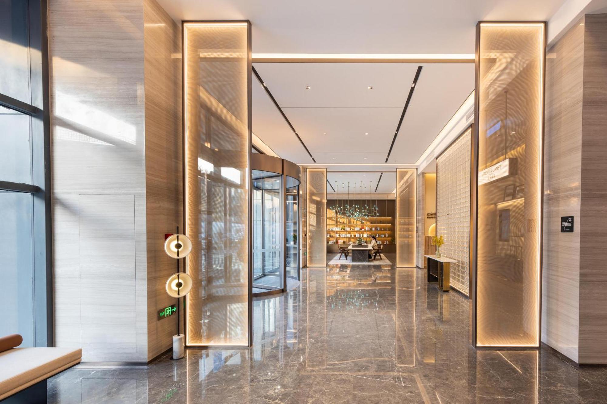 Atour Hotel Wuhan Chuhe Han Street Hongshan Plaza 외부 사진